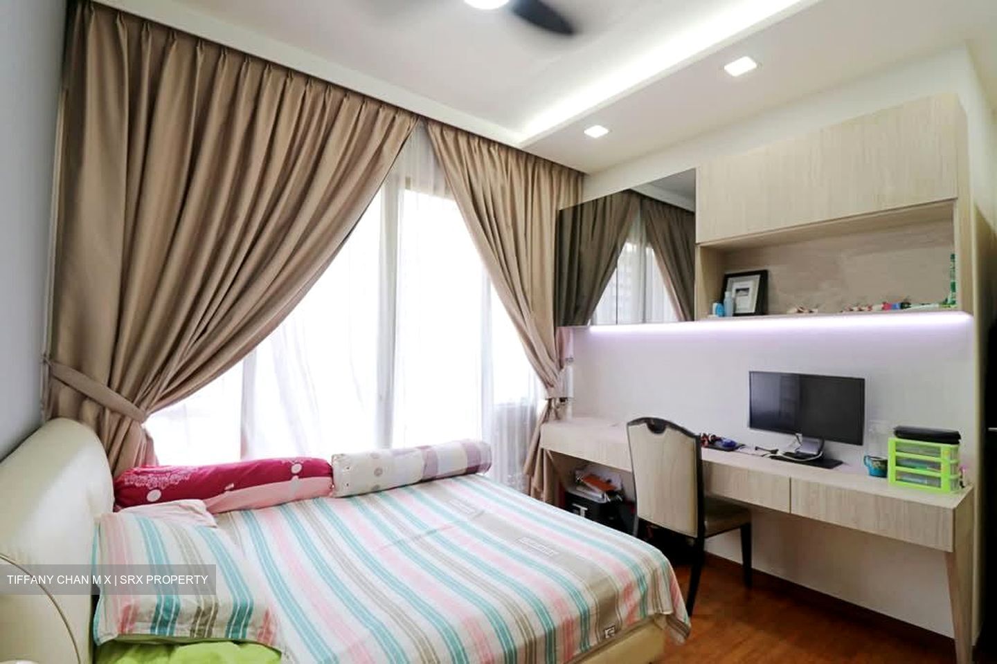 Sea Horizon (D18), Condominium #587628911